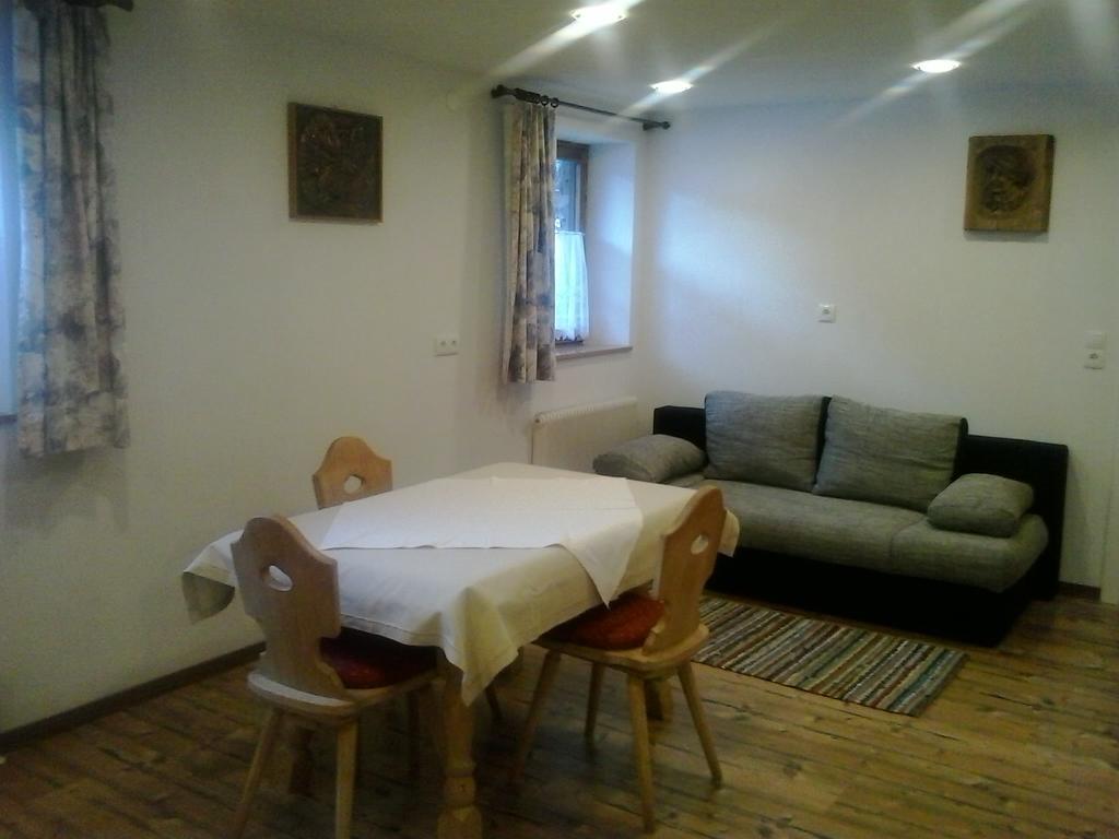 טוקס Haus Bacher חדר תמונה